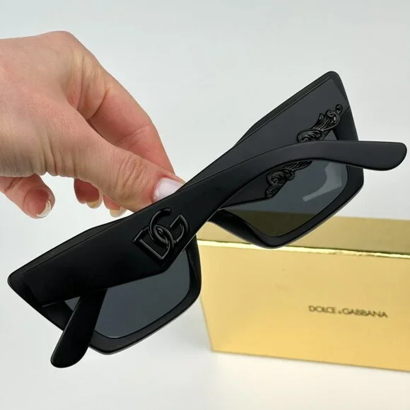 D&G DG4435 25256G BRAND NEW Sunglasses Matte Black Gray Mirrored Cat Eye Women